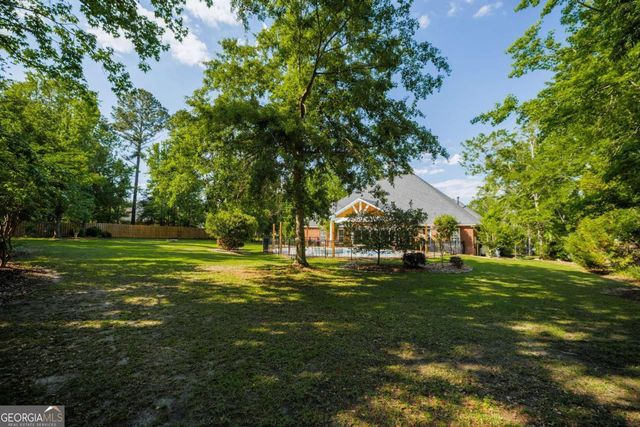 4305 Fouracre Place, Valdosta, GA 31601