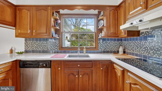 2810 SPINDLE LN, Bowie, MD 20715