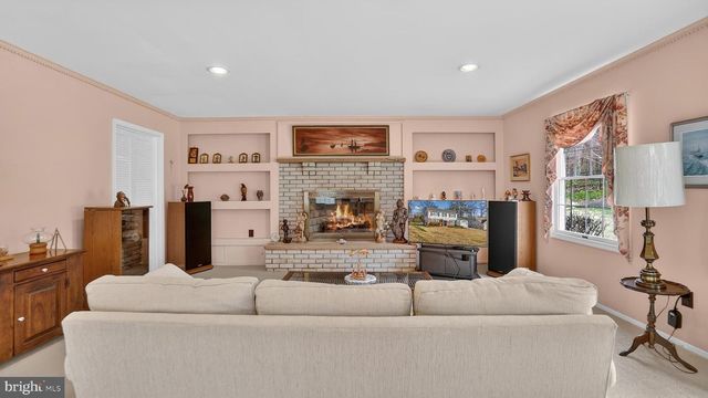 2810 SPINDLE LN, Bowie, MD 20715