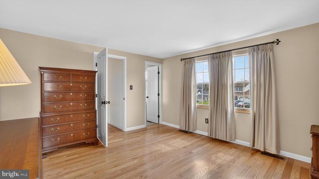 2810 SPINDLE LN, Bowie, MD 20715