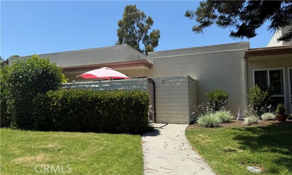 955 Calle Aragon F, Laguna Woods, CA 92637