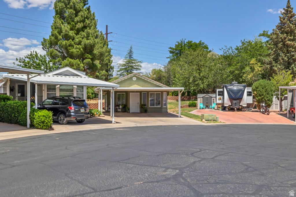 Image 20 of property listing at 2990 E RIVERSIDE DR #7, St. George, UT 84790