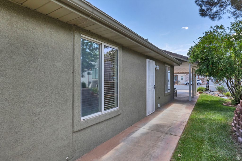 Image 24 of property listing at 2990 E RIVERSIDE DR #7, St. George, UT 84790