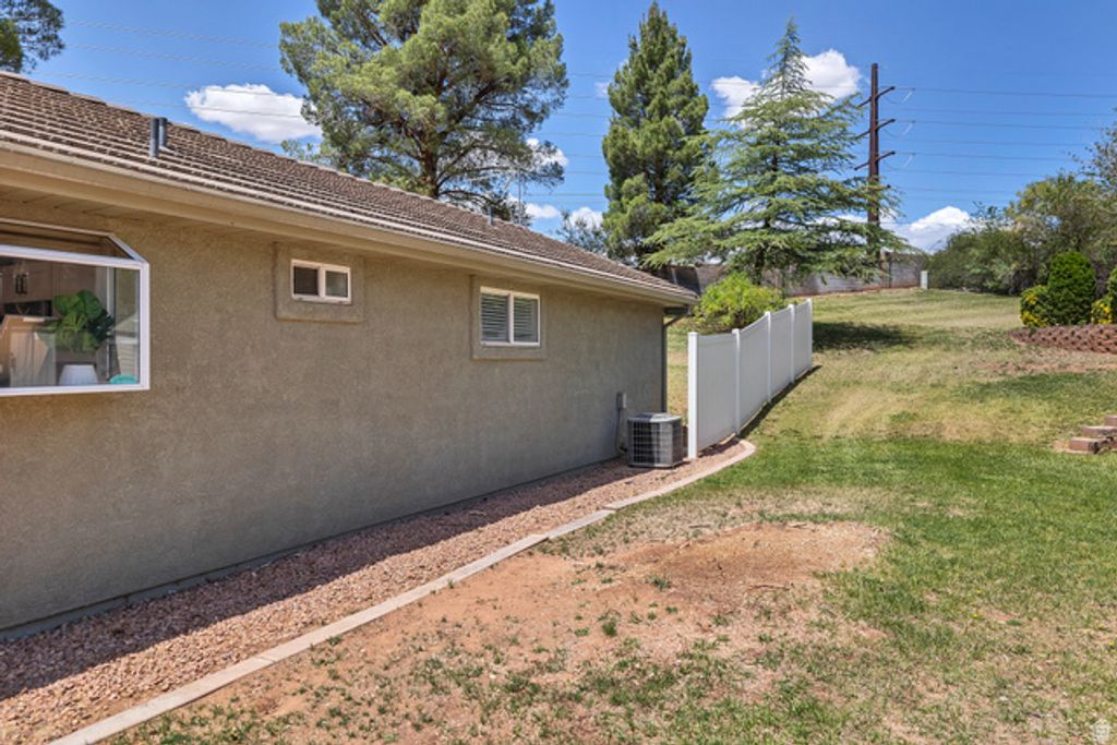 Image 25 of property listing at 2990 E RIVERSIDE DR #7, St. George, UT 84790