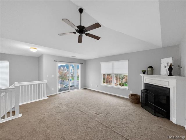731 Amberly Drive, Waterford, MI 48328