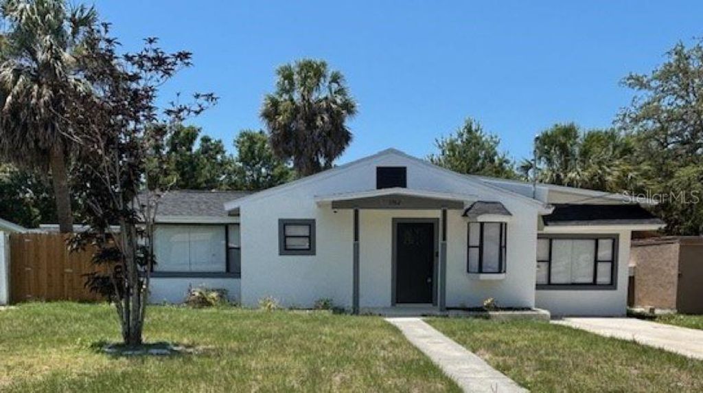 1762 FULTON AVENUE, Clearwater, FL 33755