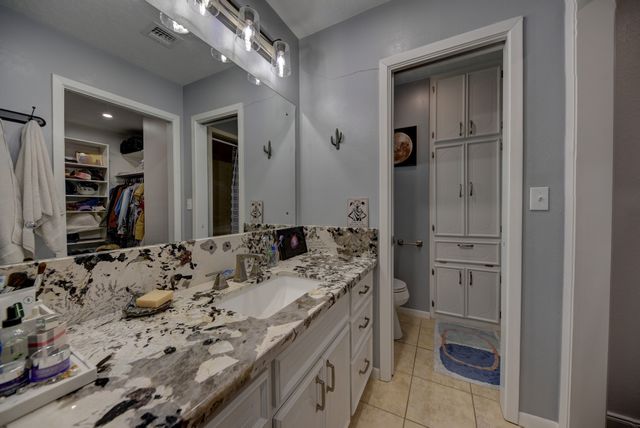 1600 Pecan, Brenham, TX 77833
