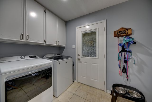 1600 Pecan, Brenham, TX 77833
