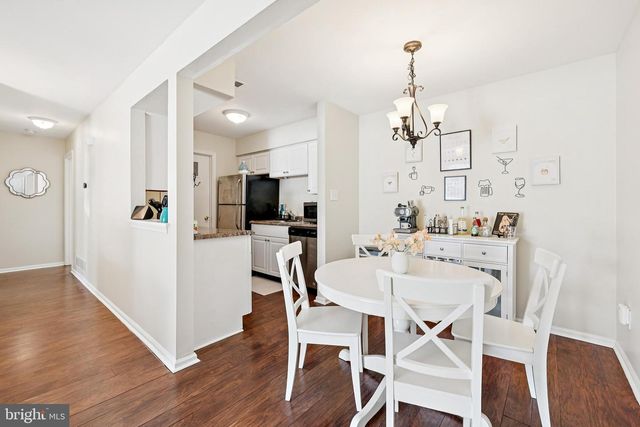 21 BUENA CT, Blackwood, NJ 08012