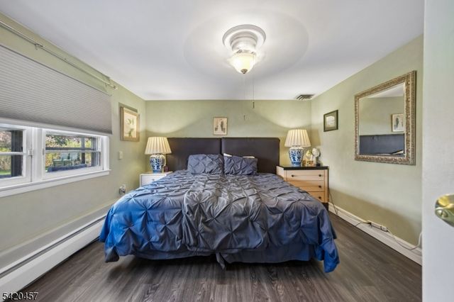 20 Cleveland Terrace, West Orange Twp., NJ 07052