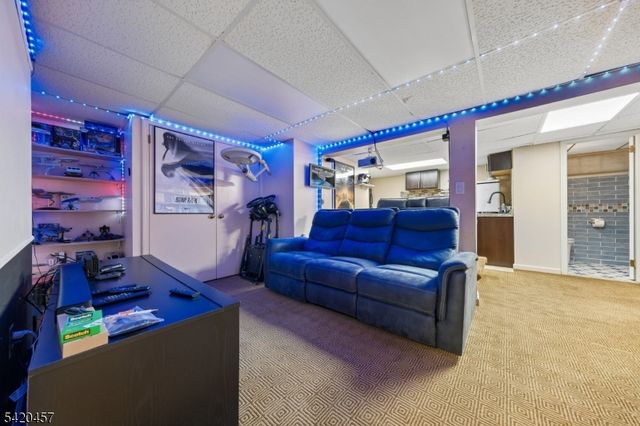 20 Cleveland Terrace, West Orange Twp., NJ 07052