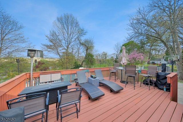 20 Cleveland Terrace, West Orange Twp., NJ 07052