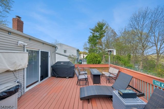 20 Cleveland Terrace, West Orange Twp., NJ 07052