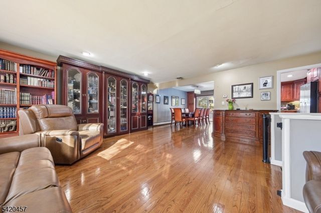 20 Cleveland Terrace, West Orange Twp., NJ 07052