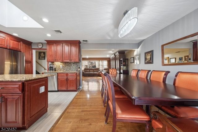 20 Cleveland Terrace, West Orange Twp., NJ 07052