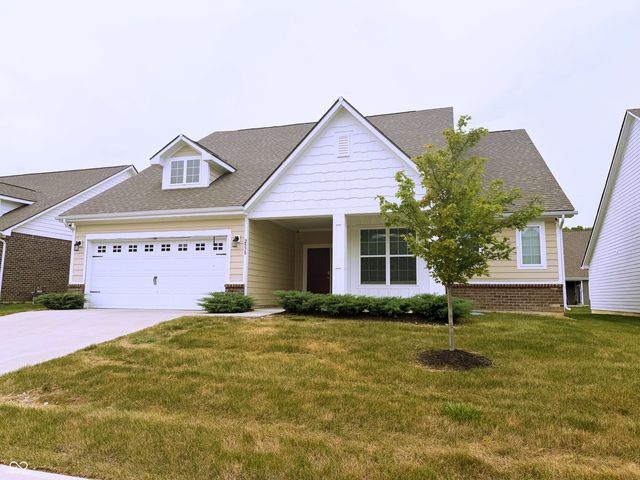 2538 Riviera Place, Greenwood, IN 46143