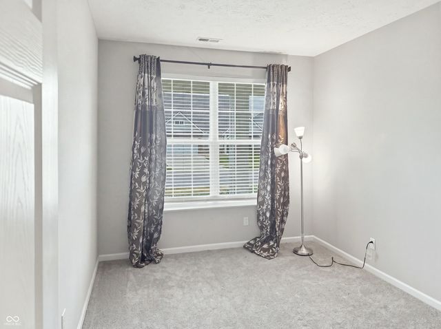 2538 Riviera Place, Greenwood, IN 46143