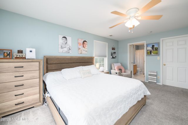 308 Wedgewood Circle 308, Belford, NJ 07718