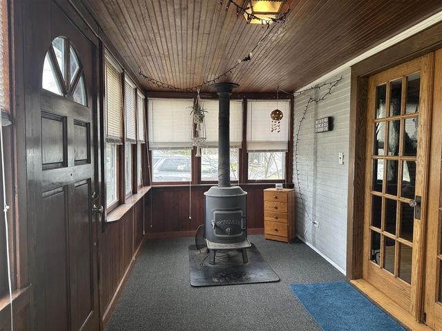 3945 Beach Terrace, West Bloomfield, MI 48323