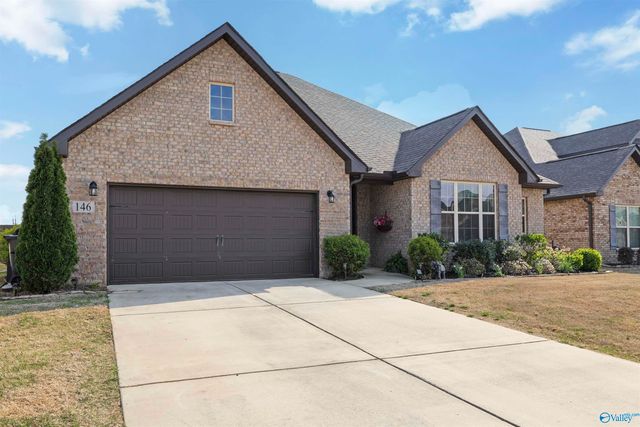 146 Willow Bank Circle, Decatur, AL 35603