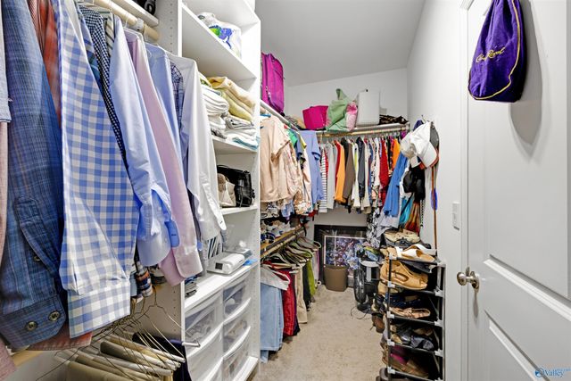 146 Willow Bank Circle, Decatur, AL 35603