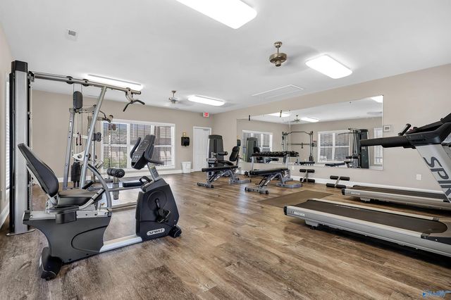 146 Willow Bank Circle, Decatur, AL 35603