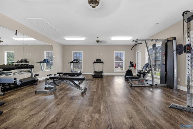 146 Willow Bank Circle, Decatur, AL 35603