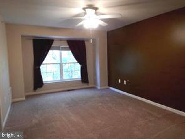 6409 NICE PL, Alexandria, VA 22310