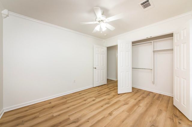 11609 Ridgetop Dr, Sherwood, AR 72120