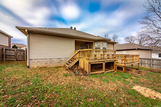 11609 Ridgetop Dr, Sherwood, AR 72120
