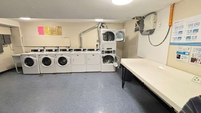 17 Weld St 37, Framingham, MA 01702