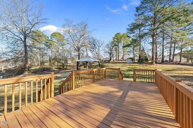 91 Buckingham Court, Smithfield, NC 27577