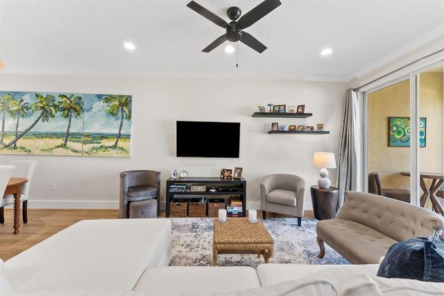 4865 NW 16th Terrace, Boca Raton, FL 33431