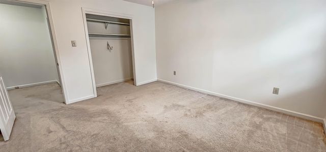 7024 COUNTRY RD, Germantown, TN 38138