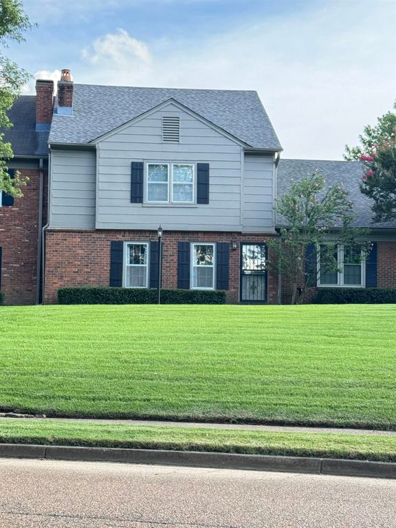 7024 COUNTRY RD, Germantown, TN 38138