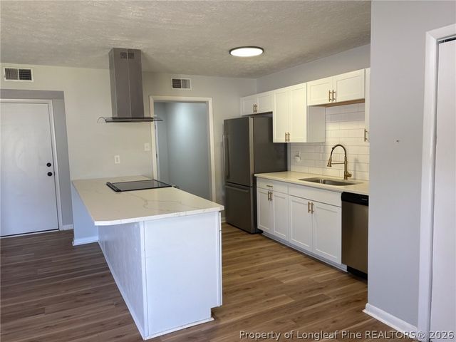 7212 Reedy Creek Drive, Fayetteville, NC 28314