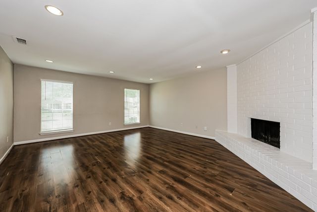 1217 Meadow Creek Drive, Lancaster, TX 75146
