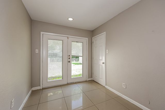 1217 Meadow Creek Drive, Lancaster, TX 75146