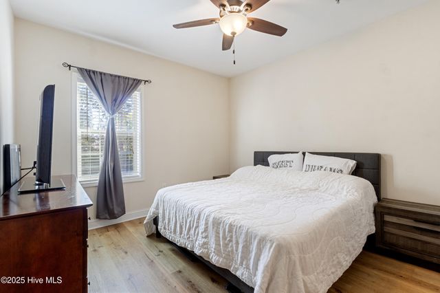 123 Covil Avenue 203, Wilmington, NC 28403