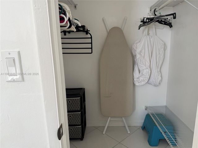 8821 W Flagler St 411, Miami, FL 33174