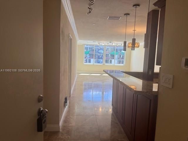 5401 Collins Ave 1514, Miami Beach, FL 33140