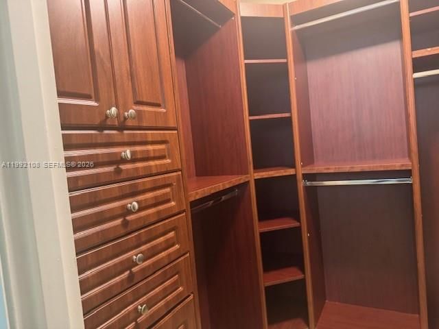 5401 Collins Ave 1514, Miami Beach, FL 33140