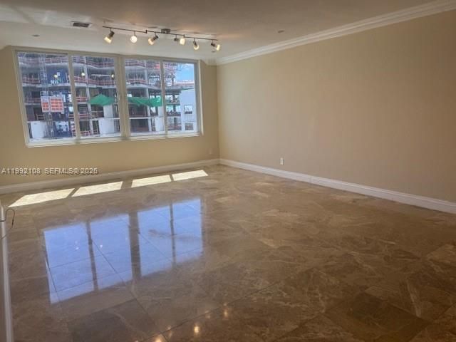 5401 Collins Ave 1514, Miami Beach, FL 33140