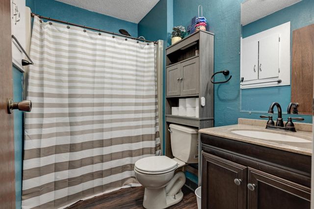 915 Murphy Avenue, Joplin, MO 64801