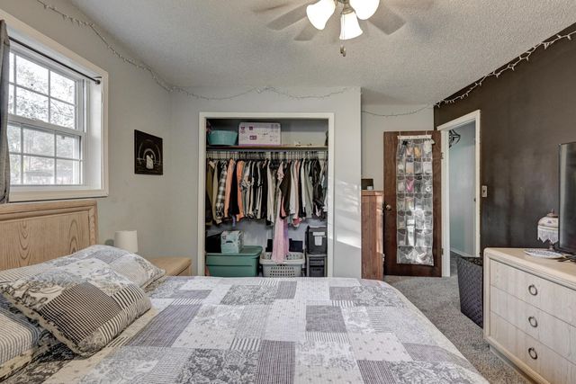 915 Murphy Avenue, Joplin, MO 64801