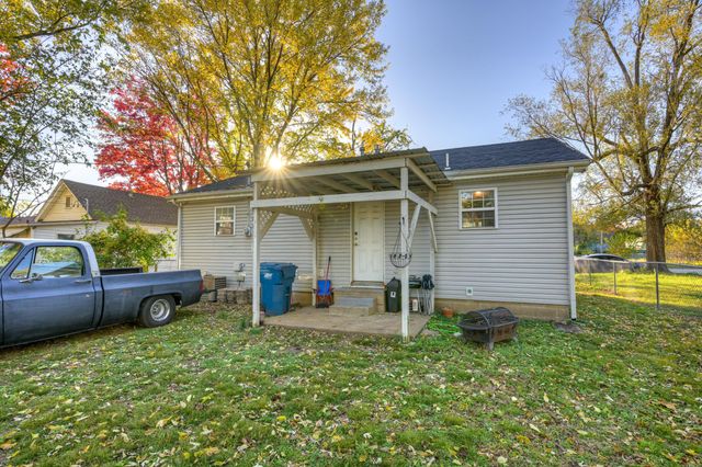 915 Murphy Avenue, Joplin, MO 64801