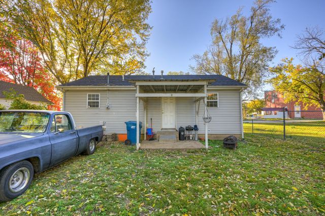 915 Murphy Avenue, Joplin, MO 64801