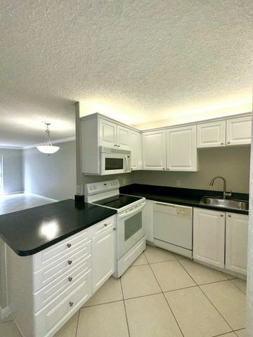 4120 Union Square Boulevard B2, Palm Beach Gardens, FL 33410