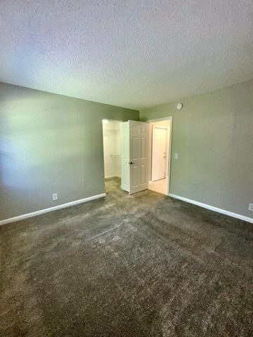 4120 Union Square Boulevard B2, Palm Beach Gardens, FL 33410