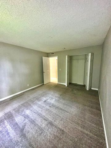4120 Union Square Boulevard B2, Palm Beach Gardens, FL 33410